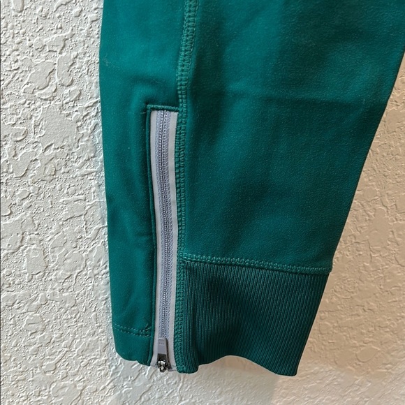 Mondetta Cold Gear Legging - Picture 10 of 10